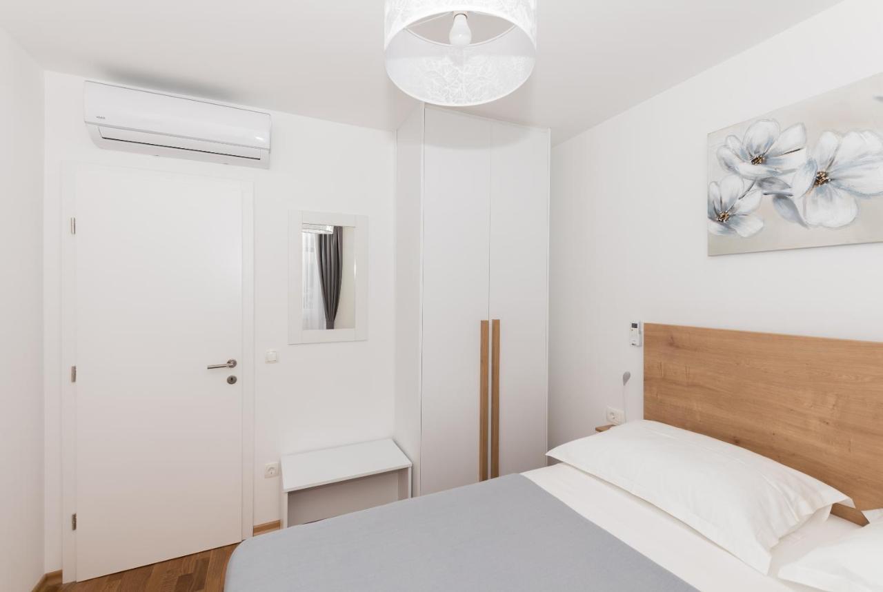 Apartments Buena Vista Makarska Exterior photo